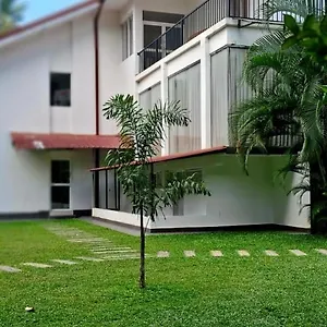 *** Hotel Urban Breeze Sri Lanka