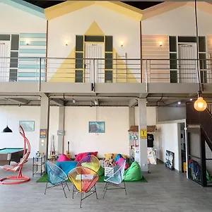  Hostal Hut